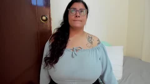 Lucy online show from July 4, 7:06 pm