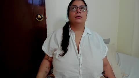 Lucy online show from July 30, 7:03 pm