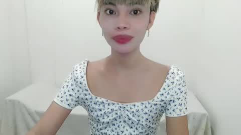 fuckingsexy143 online show from September 20, 11:57 am