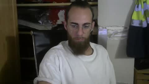 Snapshot of fuerte440 chatting on October 30, 2:39 pm fuerte440 online show from October 30, 2:39 pm