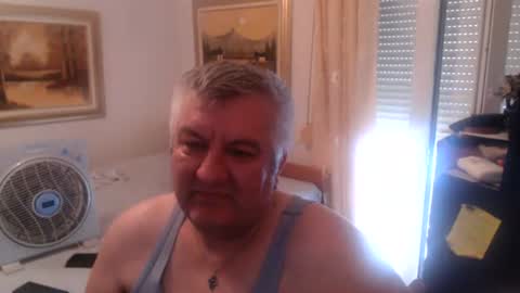 fukingcrazy online show from July 14, 7:24 am