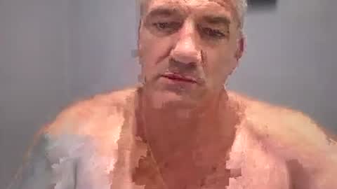 fullback_15 online show from May 29, 3:32 pm