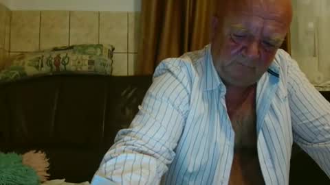 fullballs6 online show from September 13, 2:14 am