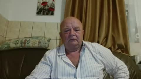 fullballs6 online show from September 20, 2:25 am