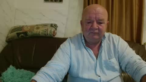 fullballs6 online show from December 3, 3:07 am