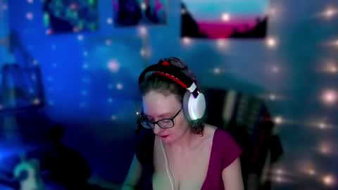 Princess Nellie  Captain Simon online show from January 24, 5:53 pm