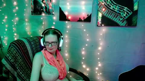 Princess Nellie  Captain Simon online show from January 12, 5:34 am