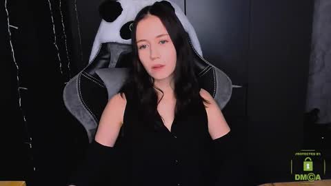 Eva online show from December 2, 5:44 pm