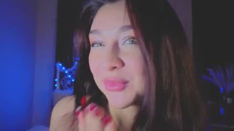 Tiffany online show from November 29, 3:14 am