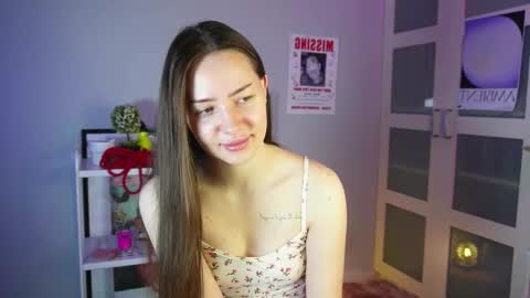 Ella online show from March 6, 4:00 am