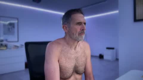 Brad online show from June 1, 8:26 am