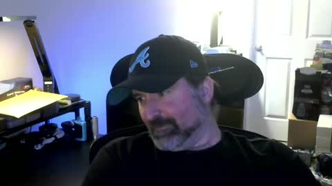 fuzz69_ online show from May 1, 1:32 am