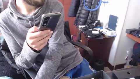 andrew online show from February 5, 2:42 pm