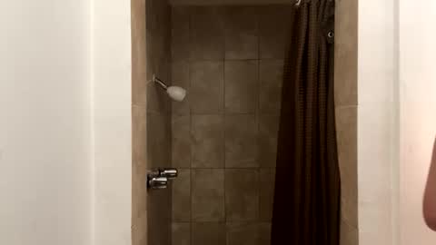 fvvkboyy online show from January 7, 11:35 pm