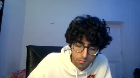 g1ulioo online show from November 19, 11:20 am