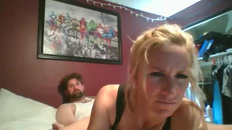 Brad  Stella online show from May 4, 7:37 am