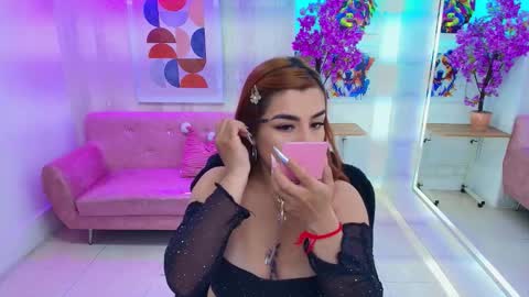 gabby_evanns online show from December 20, 12:23 pm