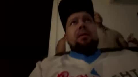 yeeah online show from December 14, 9:26 am