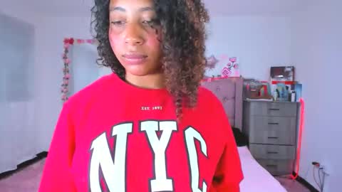 gabi_jhons_23 online show from October 3, 12:35 pm