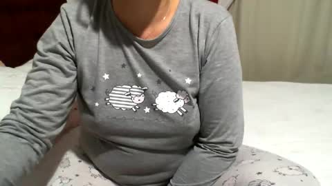 gaby  layla online show from July 5, 11:01 pm