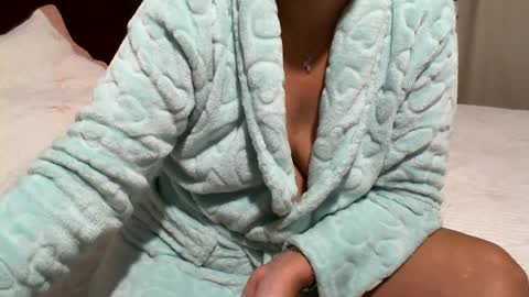 gaby  layla online show from July 23, 8:17 pm