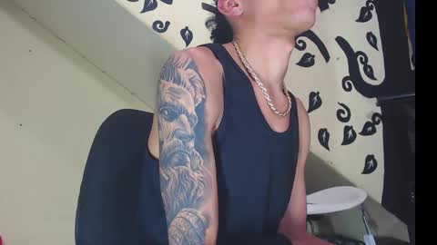 gabriel_reyes1 online show from March 11, 2:25 am