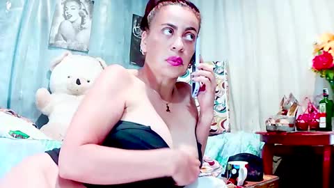 Gabriella Lopez online show from February 6, 12:37 pm