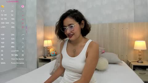 Gabriela Vargas online show from October 10, 3:56 am