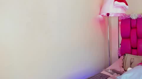 Gaby Im on vacation see you on November 25 online show from January 2, 5:50 pm