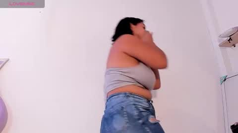 gabrielaa_miller_ online show from November 25, 7:23 pm