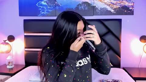 gabrielabotero online show from March 6, 8:30 pm