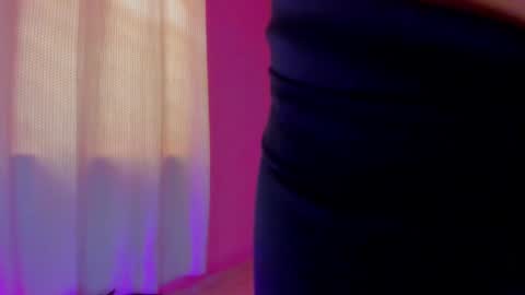 Gabriela online show from February 21, 4:43 pm