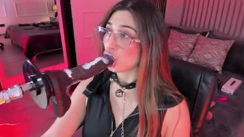 Gabriela Kassi online show from April 29, 5:30 pm