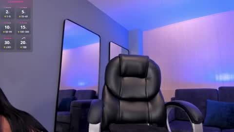 Gabriella Lee online show from February 27, 4:13 am