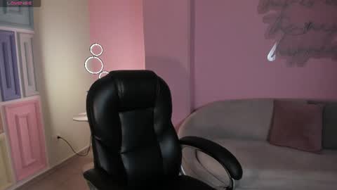 Gabriella Lee online show from June 16, 2:59 am