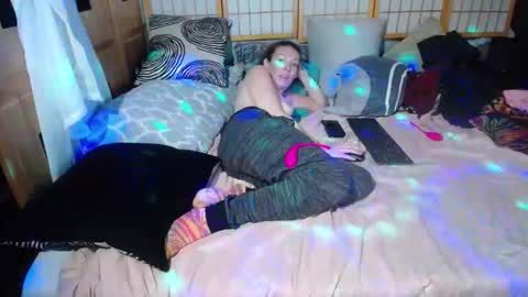 gabriellamorgan online show from December 12, 3:43 am