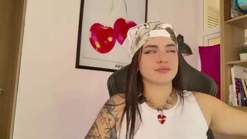 Gaby  online show from July 31, 3:02 pm