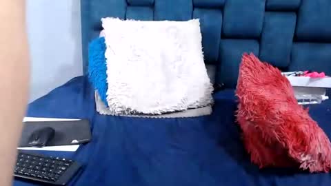 gaby_steven online show from July 15, 10:31 am