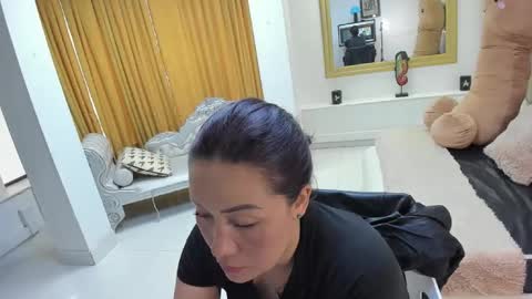 gabriela online show from April 30, 6:35 pm