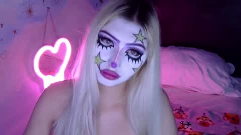 gabygumms online show from April 30, 12:10 pm
