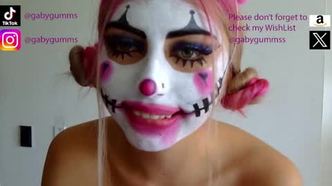 gabygumms online show from October 5, 2:35 pm