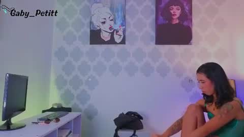 Gaby online show from June 17, 7:52 pm