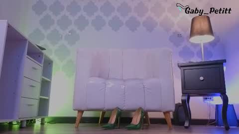 Gaby online show from June 23, 8:15 pm