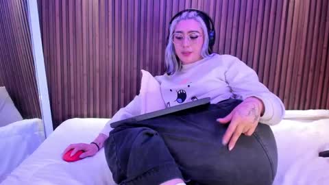 gabyrose9 online show from April 30, 10:47 pm
