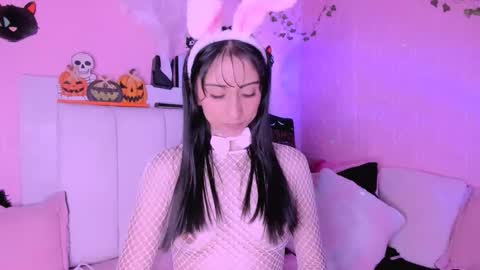 gabyye capprins online show from October 26, 2:23 am