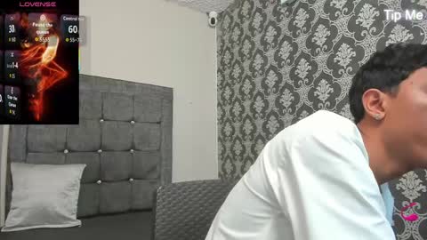 Gael  online show from April 5, 7:22 pm