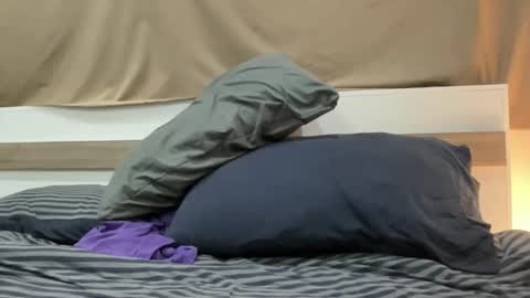 Lewis Parker online show from March 17, 1:16 pm