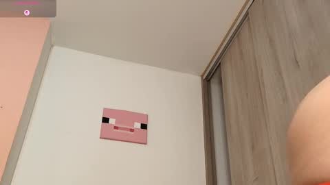  Gala Y  online show from September 9, 1:33 pm