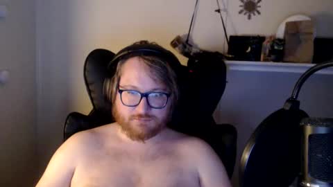 Gamer Dad online show from May 9, 3:23 am