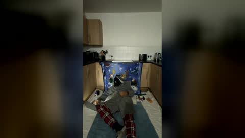 gapelover56 online show from December 14, 2:51 am